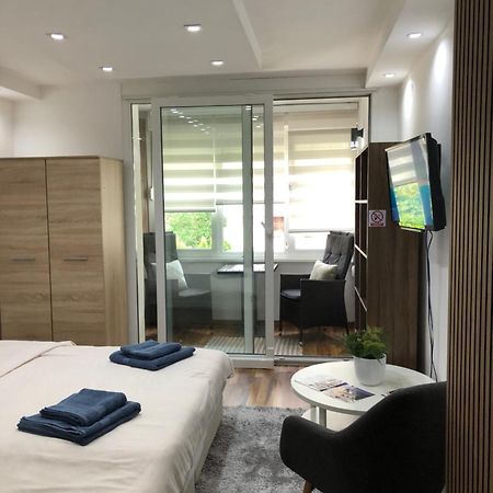 Welcome To The Apartment Mesic- Airport Sarajevo Ngoại thất bức ảnh