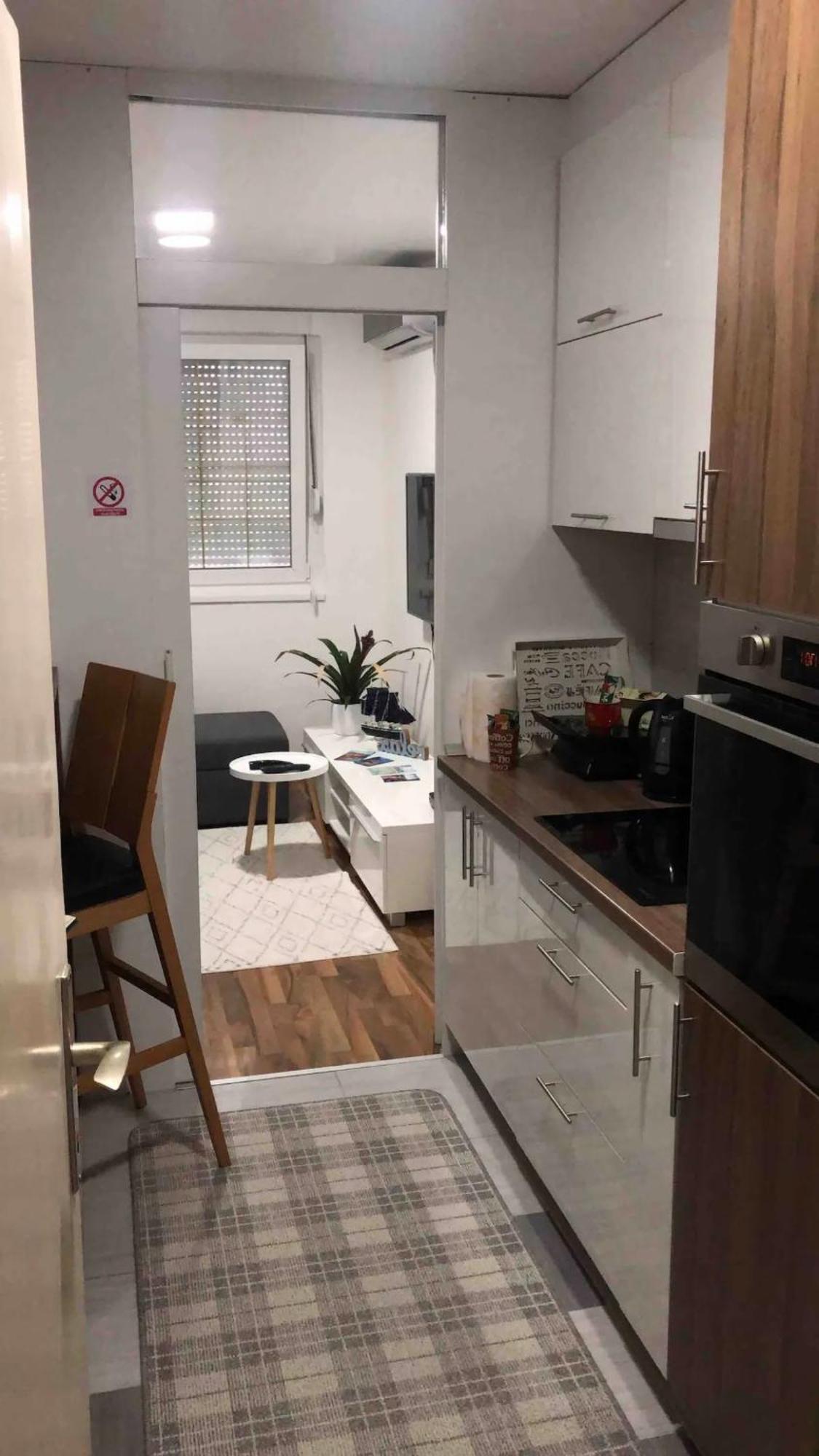 Welcome To The Apartment Mesic- Airport Sarajevo Ngoại thất bức ảnh