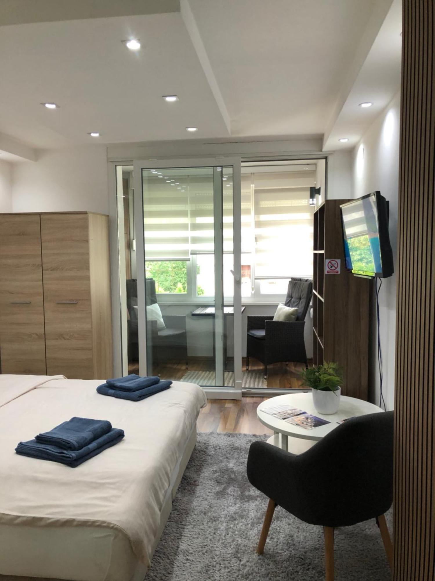 Welcome To The Apartment Mesic- Airport Sarajevo Ngoại thất bức ảnh